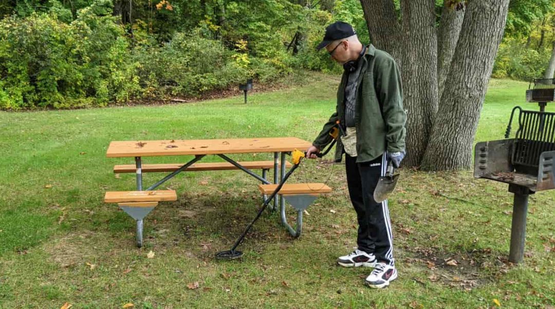 How to Set the Discrimination on a Metal Detector Metal Detecting Tips
