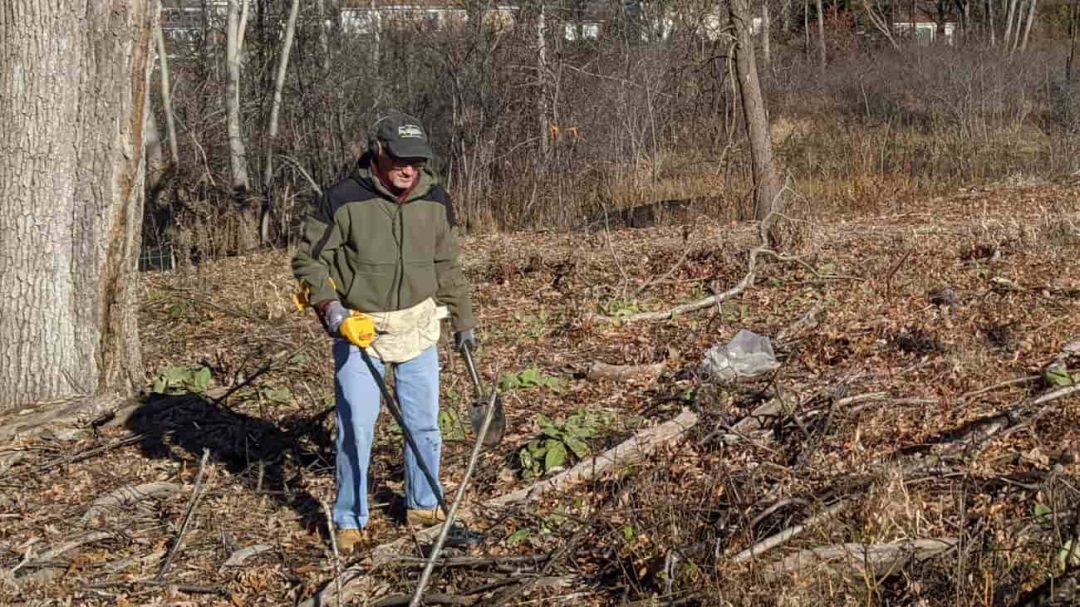 How To Use A Metal Detector To Find Underground Pipes Metal Detecting