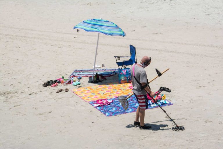 15 Places to Find Lost Treasure In South Carolina (Maps and More